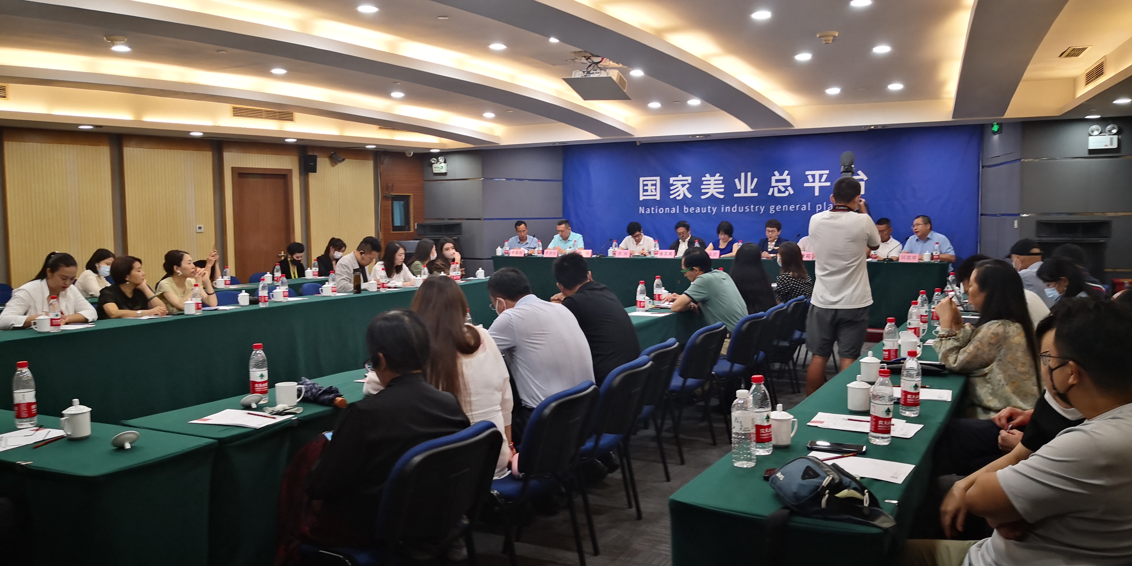 中国网：国家美业总平台上线启动，助力建立全国美容业统一市场